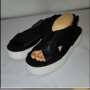 Vince Crisscross Leather Sandals Comfort Walking Platforms